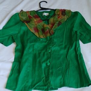 Vintage Cottage Core Prairie Green Button-Up Blouse with Scarf